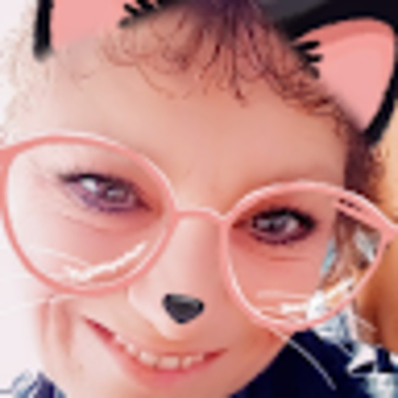 Meet your Posher, Joyce - Picture 1 of 1